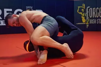 Conor McGregor traint voor UFC-comeback met 'duur speeltje': Is dit zijn geheime wapen?