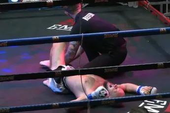 MMA: “Dit ging gruwelijk mis” – been draait 180 graden na harde slam | video