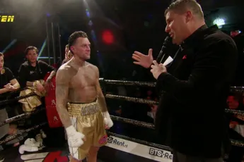 Nieky Holzken verliest in eigen huis: ‘hier had het thuisvoordeel moeten tellen’