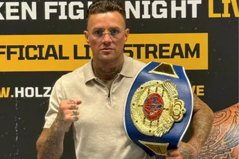 Topvechter Nieky Holzken reageert fel op onterechte link met mishandelingszaak