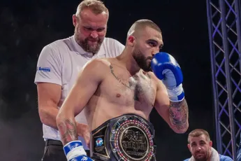 ‘Wat doet GLORY?’ – SENSHI zet Nederlandse kickbokslegendes in met vol 2026-schema