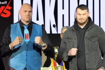 Neemt Tyson Fury te veel risico door zonder trainer tegen Makhmudov te vechten?