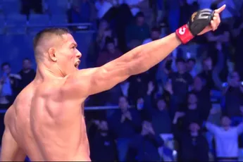 Van Steenis behoudt PFL titel in Madrid - slaat Edwards knock-out met ellebogen