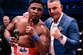 “Hij werd ontvoerd en moest vechten”: bizar verhaal achter BKFC-versie van Mike Tyson