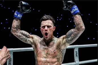 Ex Glory-kampioen Nieky Holzken start nieuw initiatief: “Het avontuur stopt niet”