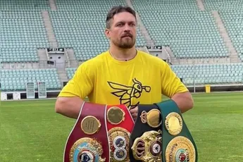 Oleksandr Usyk zwaar onder druk: wereldtitel kwijt of vechten in Duits stadion