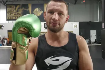 “Ik voel me weer onverslaanbaar” – UFC-vechter De Ridder jaagt op eerherstel