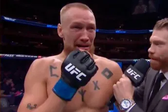 “Ik kon het niet stoppen” – Robert Valentin pakt eerste UFC-winst en barst in tranen uit