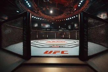 “Ze verpesten het moment” – UFC blundert live en krijgt vuur van fans