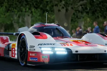 Rennsport onthult Porsche 963 LMDh en Goodwood Hill Climb