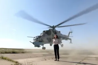 Verslaggeefster CBC Azerbaijan gaat wel ver voor goed shot