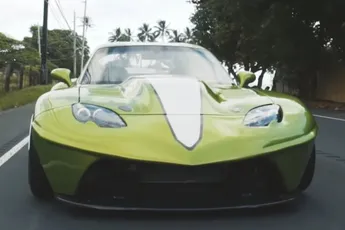 Gast bouwt zijn persoonlijke supercar