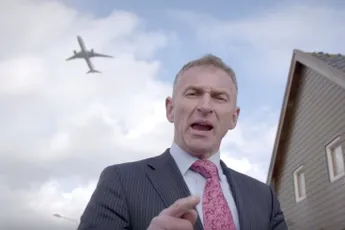 Partij tegen de Burger - Meer Schiphol, minder u