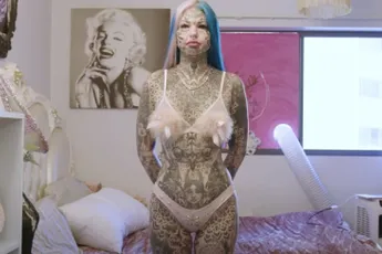 Aussie Amber heeft meer dan 600 prikplaatjes