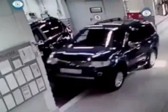 Mitsubishi trekt Toyota garage maar slecht