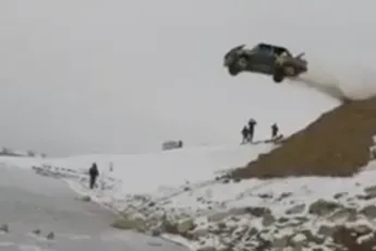 Dokter Claire Poche bracht het Covid-19 nieuws als een clowntje…