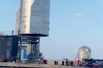 Transport van Starship-prototype SN11 is best indrukwekkend
