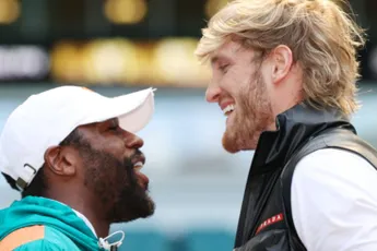 Floyd Mayweather krijgt Logan Paul niet knock-out in 8 rondes