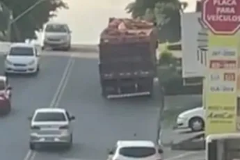 Valt er zo'n vrachtwagen vol stenen op je autootje