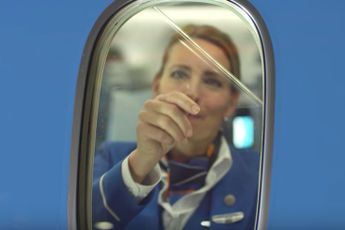 Unboxing video van de Boeing 787 Dreamliner