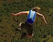 Van camper basejumpen is net iets spannender