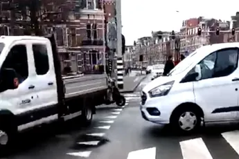 Aftermath beelden fataal ongeluk in Den Haag gaan rond op social media