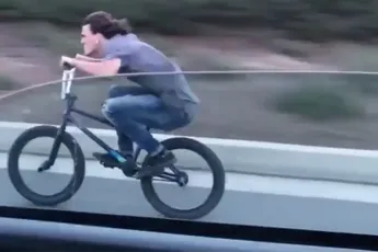 Anders ga je gewoon 80 kilometer per uur op je BMX fietsje!
