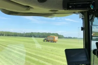 Boerengeintje tijdens vrijgezellenfeest in Markelo