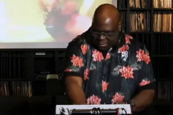 Carl Cox doet heerlijke Ibiza 90's special