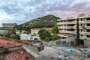 De meest brute foto's van 2017 van Urban Explorer Bob Thissen