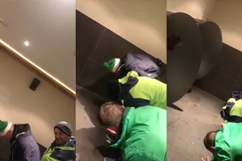 Dronken gasten doen poging om ondersteboven te pissen op pisbak