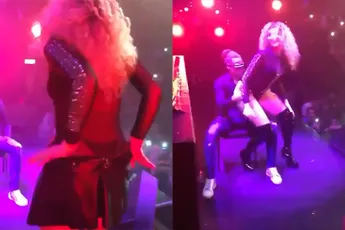 Fabiola geeft lapdance op podium in club