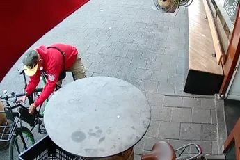 Horecazaken opgelet: Deze man steelt accu's van E-bikes