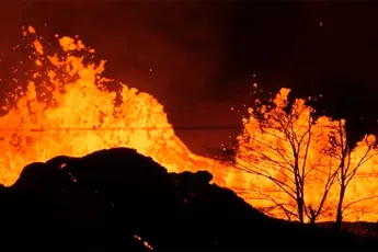 Livestream lava van actieve vulkaan Kilauea op Hawaii