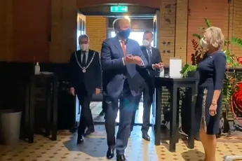 LuckyTV doet Willy op laatste werktrip voor vakantie Griekenland