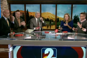 Ochtendshow Denver doet de Carolina Reaper One Chip Challenge