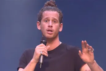 Patrick Laureij over gasten die onder de plak zitten