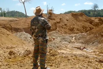 VKMag Docu: De gouden bergen van Suriname