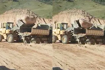 Zelfs Stevie Wonder kan zien dat steen inladen fout zal gaan