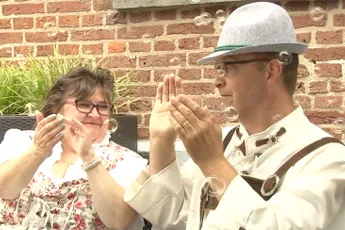 Zomerhit 2017: De Stoopjes - Bellenblazen