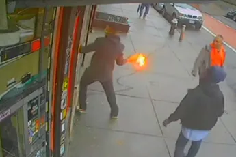 Joel Mangal gooit molotovcocktail winkel in na woordenwisseling