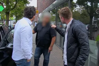 Oplichter schopt Mark Baanders aka Slijptol vol in zijn kruis