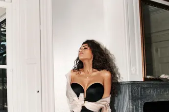 Yolanthe Cabau verkozen tot meest begeerde vrijgezel van Nederland