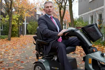 Partij tegen de Burger: AOW? Weg ermee!