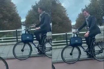 Izzle kwam Rutte tegen: "Waar ga je heen? Shisha lounge Ouleh?"