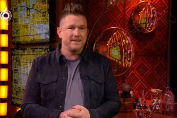 Johnny de Mol heeft geen goed woord over voor Jeroen Rietbergen in talkshow HLF8