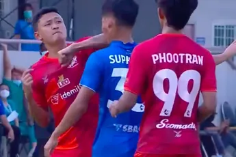 Thaise voetballer haalt voetbal en Muay Thai even door elkaar