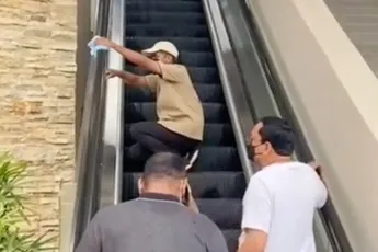 Chef roltrap afnemen is een slimme gast, dat zie je zo