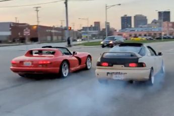 Dodge Viper kapot na winnen straatrace