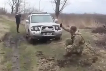 Hoe een mijnenveld oversteken niet succesvol verliep voor Oekraïense strijders